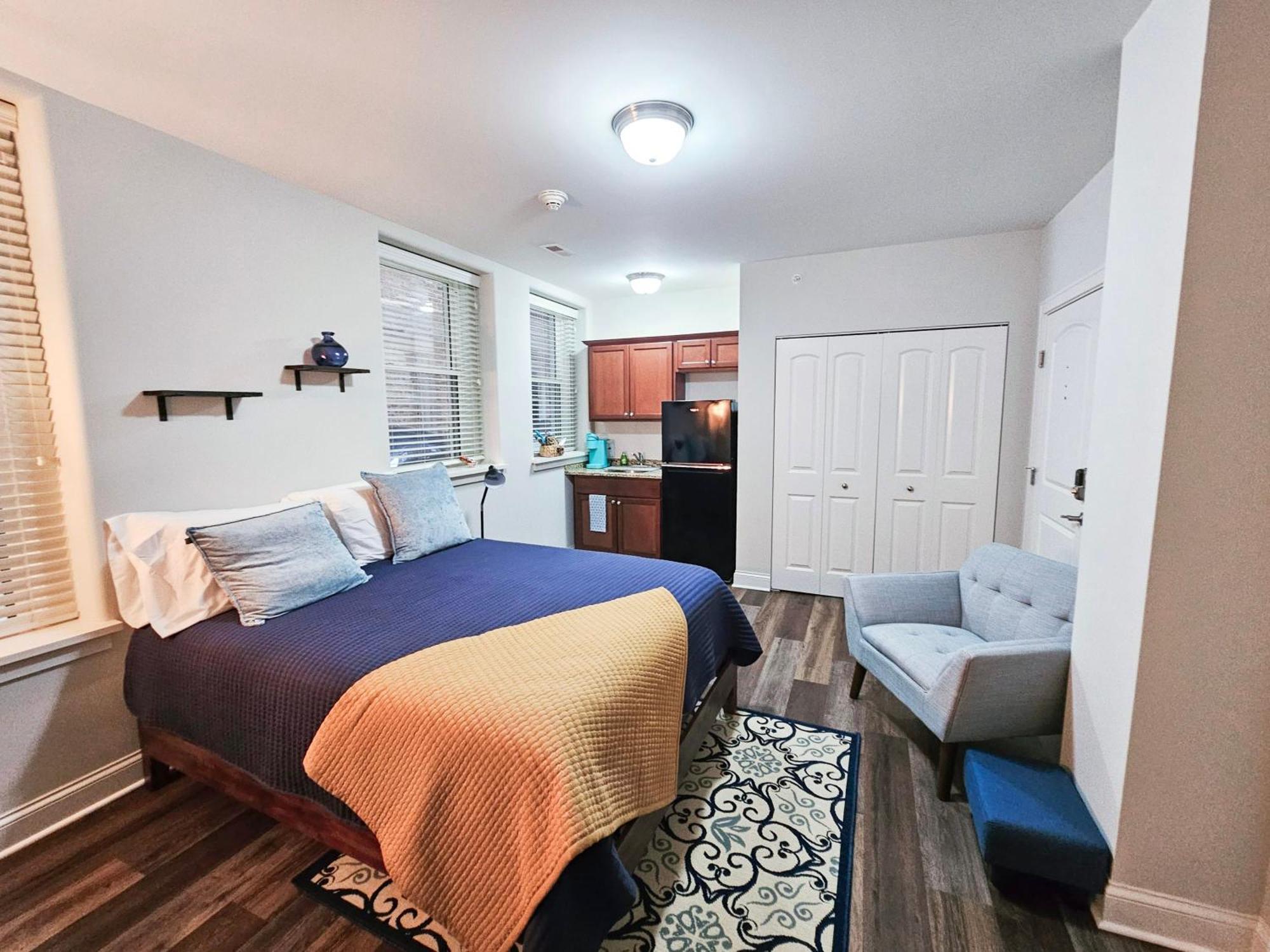 Cute + Cozy Studio At The Inman - 207 Champaign Exteriér fotografie
